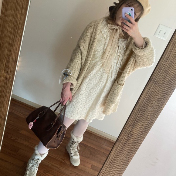 Meet your Posher, Rebecca - Picture 7 of 8